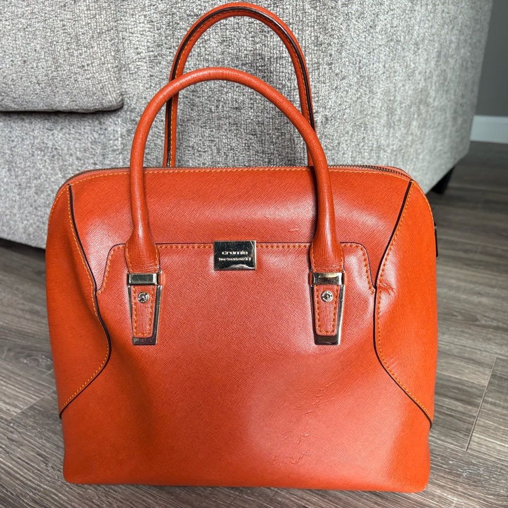 Cromia orange leather structured bag from pet and smoke free home